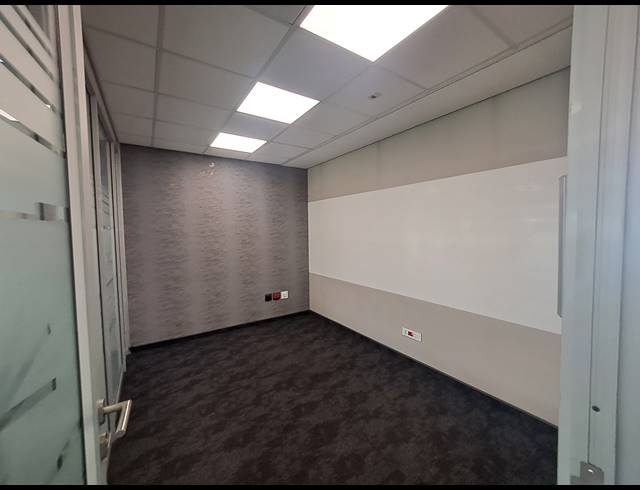 635M² OFFICE FOR SALE IN ILLOVO